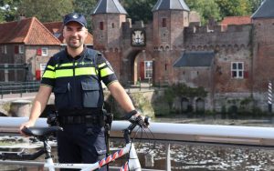 Wijkagent Dennis Hogeveen